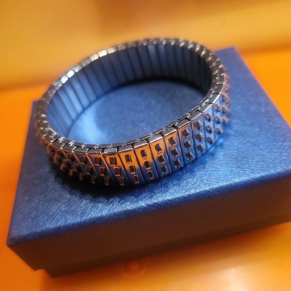 Stainless Steel Expandable ChaCha Bracelet